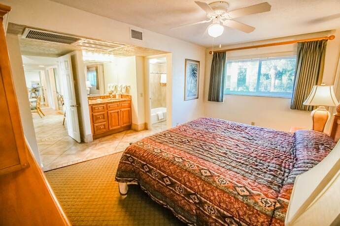 Imagen de la habitación del Hotel Coral Reef Beach Resort By Vri Americas. Foto 15
