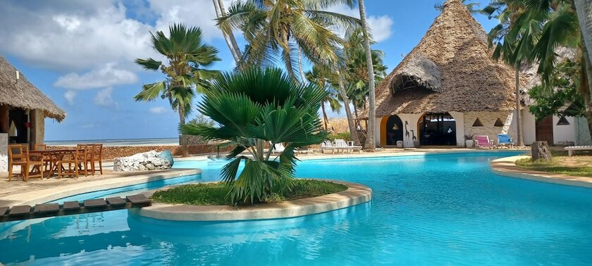 Imagen general del Hotel Coral Reef Beach Resort. Foto 16