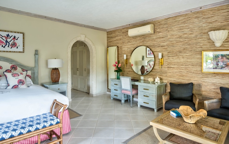 Imagen de la habitación del Hotel Coral Reef Club. Foto 11