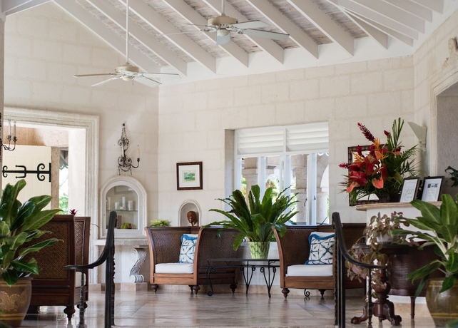 Imagen de los interiores del Hotel Coral Reef Club. Foto 19