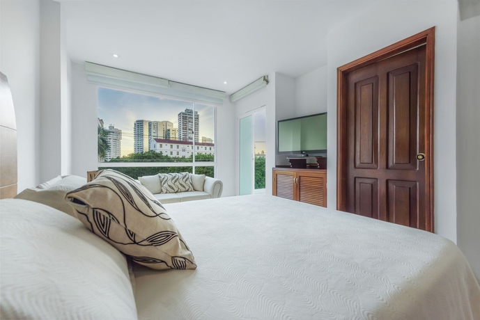 Imagen de la habitación del Hotel Coral Reef. Foto 11