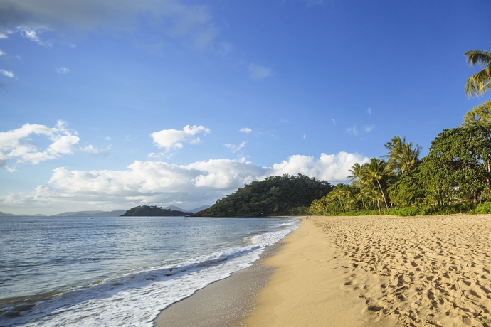 Imagen de los exteriores del Hotel Coral Sands Resort, Cairns - Playa Trinity. Foto 3