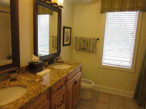Imagen de la habitación del Hotel Coral Sands Resort, Hilton Head Island. Foto 13