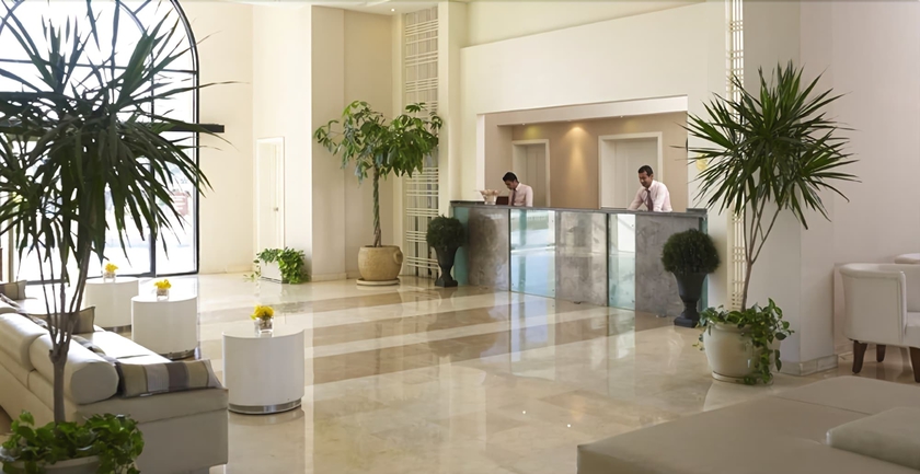 Imagen de los interiores del Hotel Coral Sea Aqua Club. Foto 18