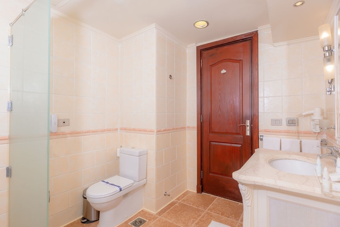 Imagen de la habitación del Hotel Coral Sea Beach and Aqua Park. Foto 17