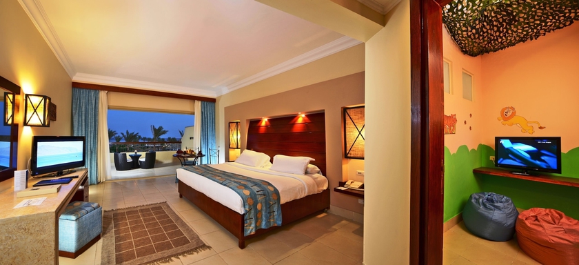 Imagen de la habitación del Hotel Coral Sea Holiday Resort and Aqua Park. Foto 2