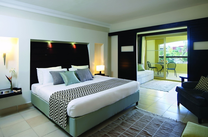 Imagen de la habitación del Hotel Coral Sea Holiday Resort and Aqua Park. Foto 5