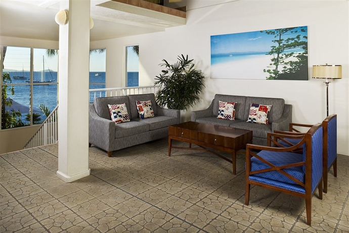 Imagen de los interiores del Hotel Coral Sea Marina Resort. Foto 11