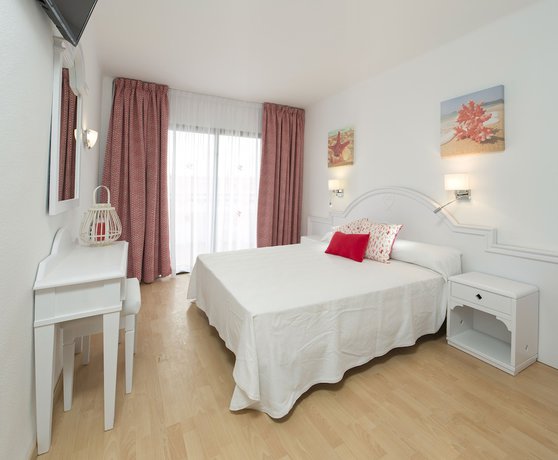 Imagen de la habitación del Hotel Coral Star Hotel & Apartments. Foto 3