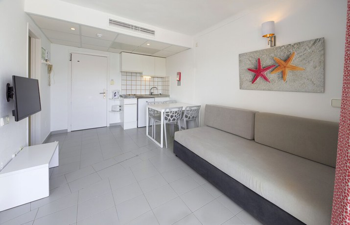 Imagen de la habitación del Hotel Coral Star Hotel & Apartments. Foto 18