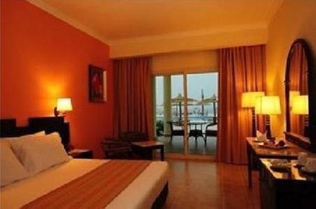 Imagen de la habitación del Hotel Coral Sun Beach. Foto 5