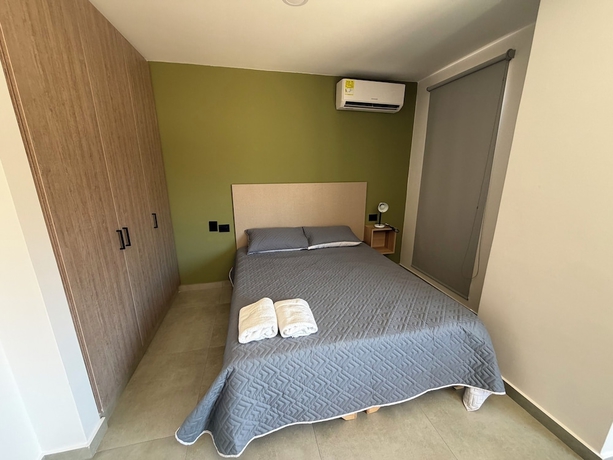 Imagen de la habitación del Hotel Coral Tower. Foto 6