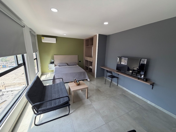 Imagen de la habitación del Hotel Coral Tower. Foto 7