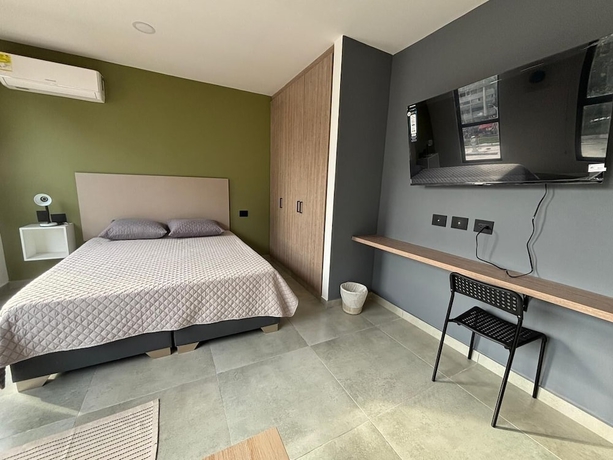 Imagen de la habitación del Hotel Coral Tower. Foto 9