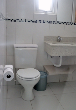 Imagen de la habitación del Hotel Coral Tower Trade Center. Foto 4