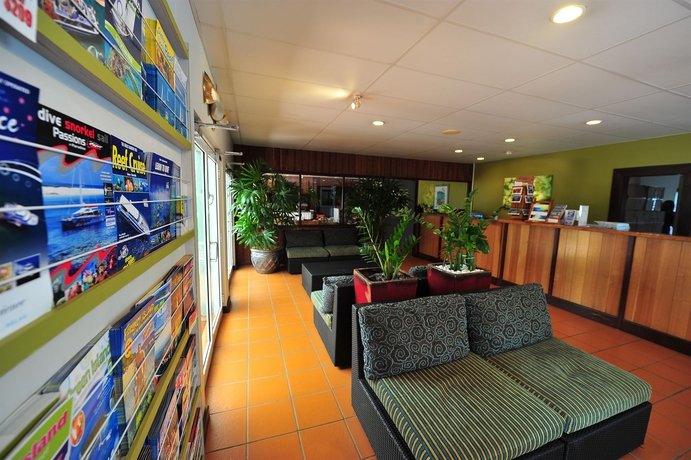 Imagen de los interiores del Hotel Coral Tree Inn. Foto 15