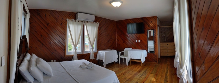 Imagen de la habitación del Hotel Coral View Beach Resort. Foto 4