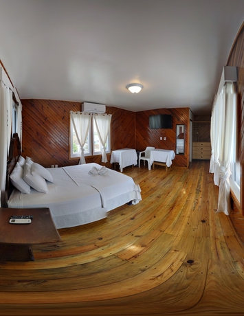 Imagen de la habitación del Hotel Coral View Beach Resort. Foto 12