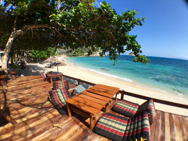 Imagen de los exteriores del Hotel Coral View Resort. Foto 15