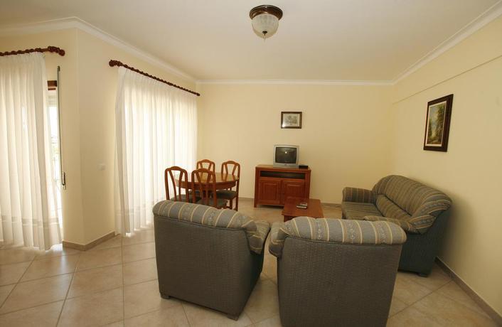 Imagen de la habitación del Hotel Coral do Vau. Foto 3