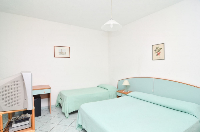 Imagen de la habitación del Hotel Coralba. Foto 2