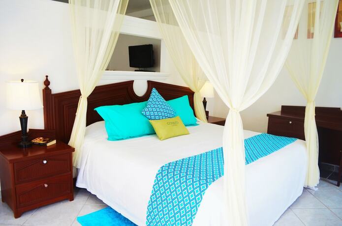 Imagen general del Hotel Corales Suites. Foto 7