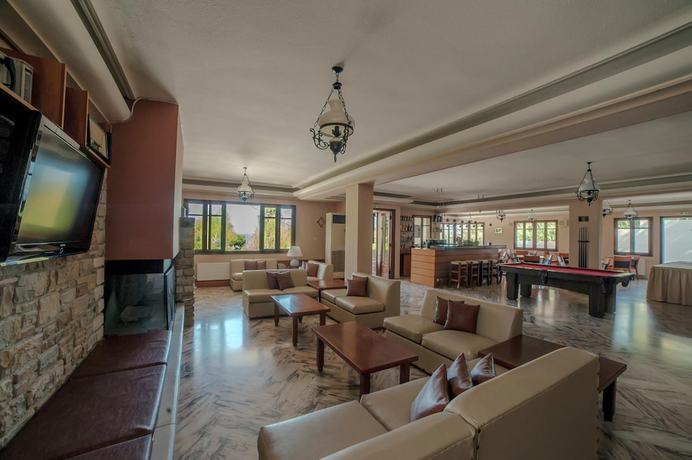 Imagen de los interiores del Hotel Corali, Aliveri. Foto 17