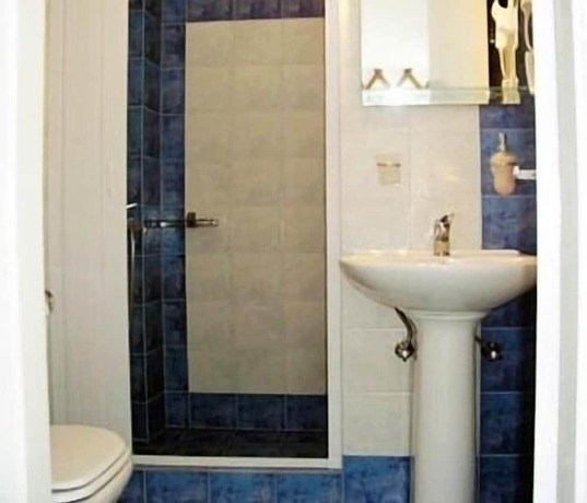 Imagen de la habitación del Hotel Corali, Logaras. Foto 9