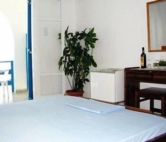 Imagen de la habitación del Hotel Corali, Logaras. Foto 14