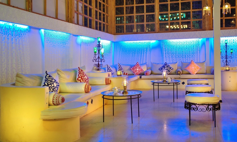 Imagen del bar/restaurante del Hotel Coralia Club Dahab 23. Foto 5