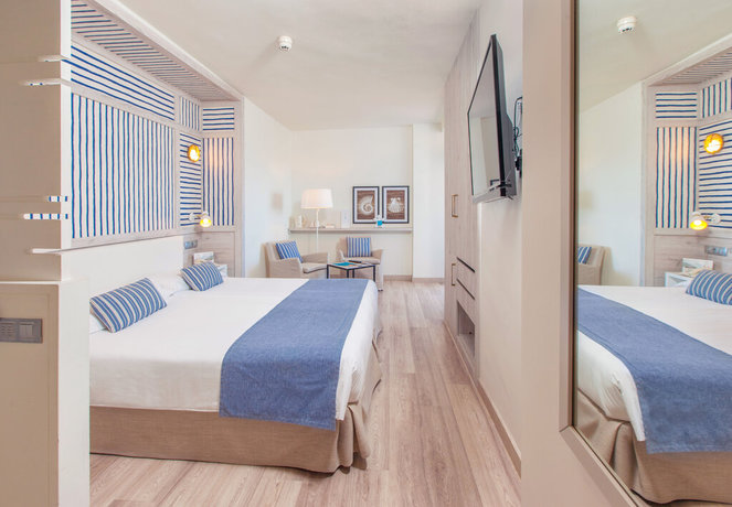 Imagen de la habitación del Hotel Corallium Beach By Lopesan Hotels - Adults Only. Foto 9