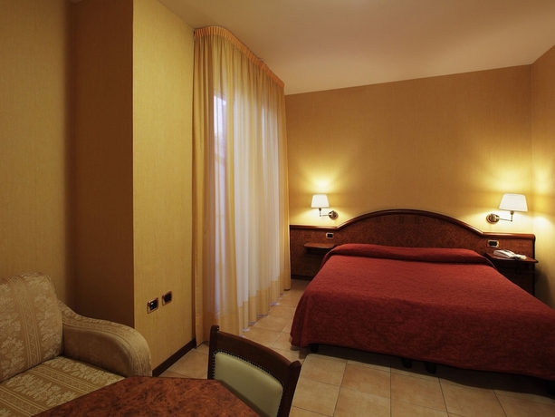 Imagen de la habitación del Hotel Corallo, Fano. Foto 5