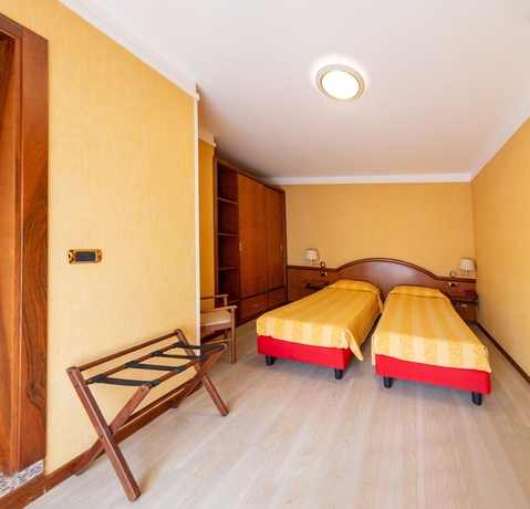 Imagen de la habitación del Hotel Corallo, Fano. Foto 6