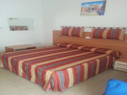 Imagen de la habitación del Hotel Corallo, Giulianova. Foto 5