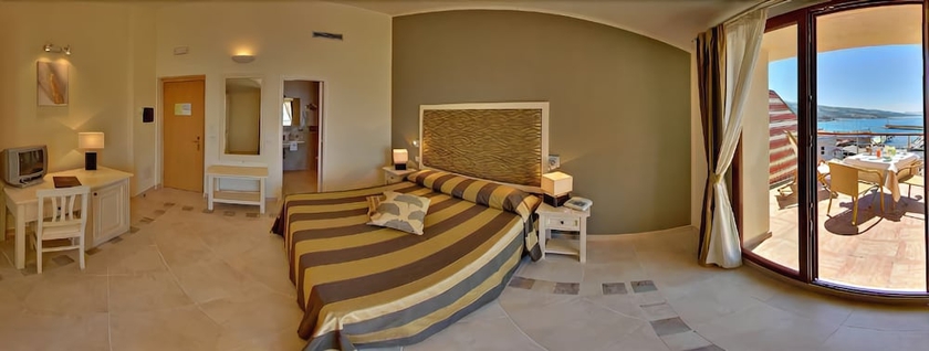 Imagen de la habitación del Hotel Corallo, Isola Rossa. Foto 14