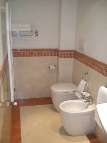 Imagen de la habitación del Hotel Corallo, Montecatini Terme. Foto 4