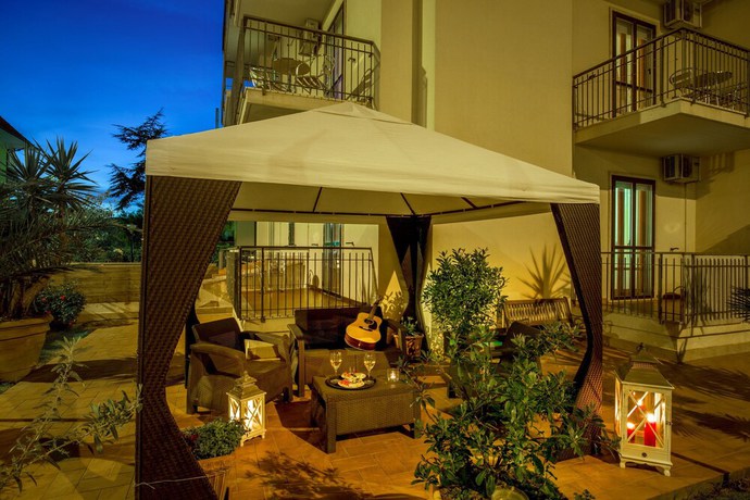 Imagen de los exteriores del Hotel Corallo, Orbetello. Foto 9