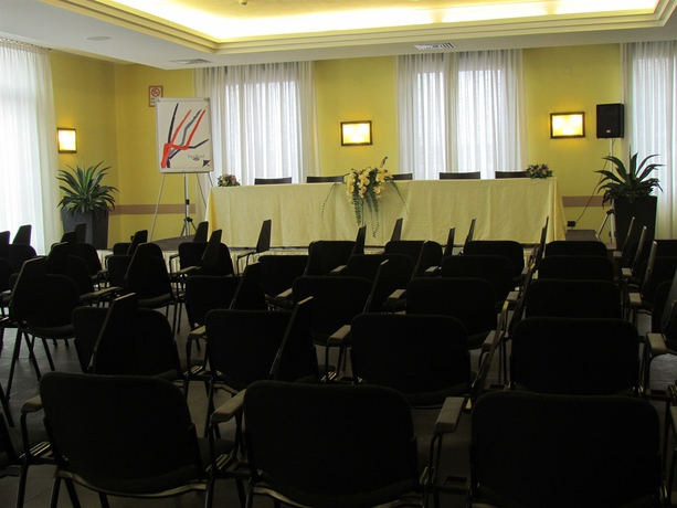 Imagen de los interiores del Hotel Corallo Rimini. Foto 5