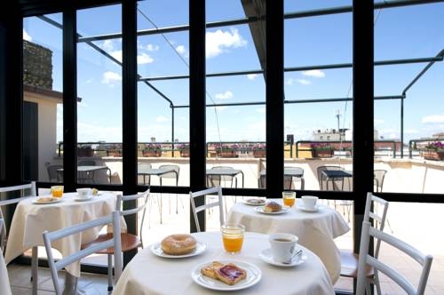 Imagen general del Hotel Corallo, Roma. Foto 4