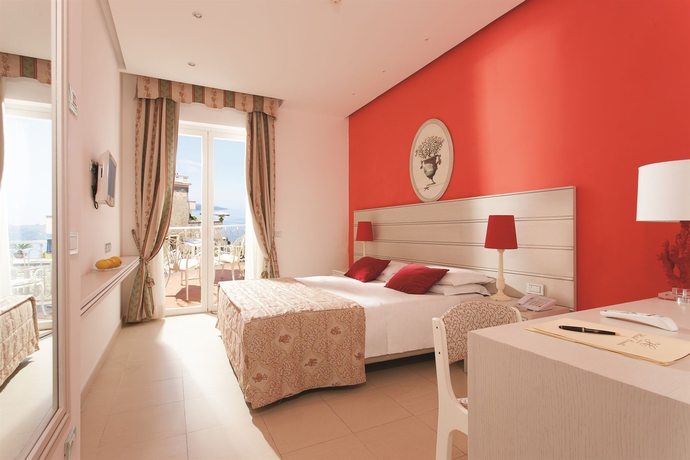 Imagen de la habitación del Hotel Corallo, Sant Agnello. Foto 5
