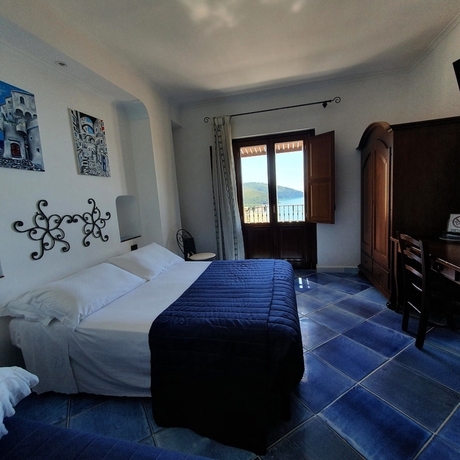 Imagen de la habitación del Hotel Corallo, Sperlonga. Foto 6