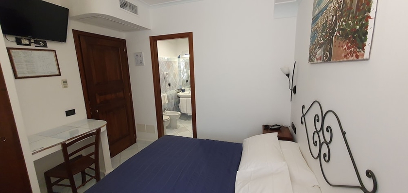 Imagen de la habitación del Hotel Corallo, Sperlonga. Foto 9