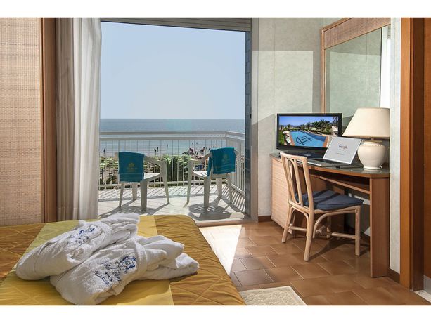 Imagen de la habitación del Hotel Corallo, Villa Rosa. Foto 9