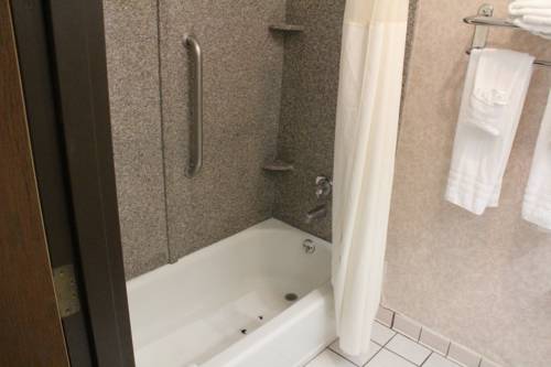 Imagen de la habitación del Hotel Coratel Inn and Suites By Jasper New Braunfels Ih-35 Ext 189. Foto 14