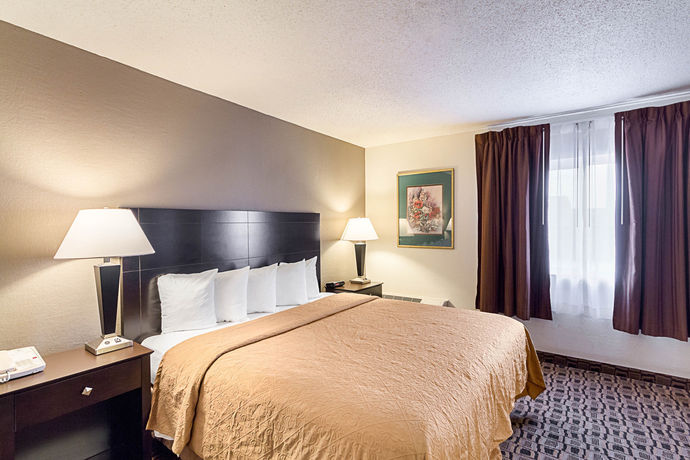 Imagen de la habitación del Hotel Coratel Plus Suites Wichita West Airport. Foto 5