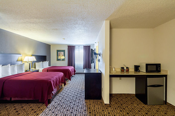 Imagen de la habitación del Hotel Coratel Plus Suites Wichita West Airport. Foto 6