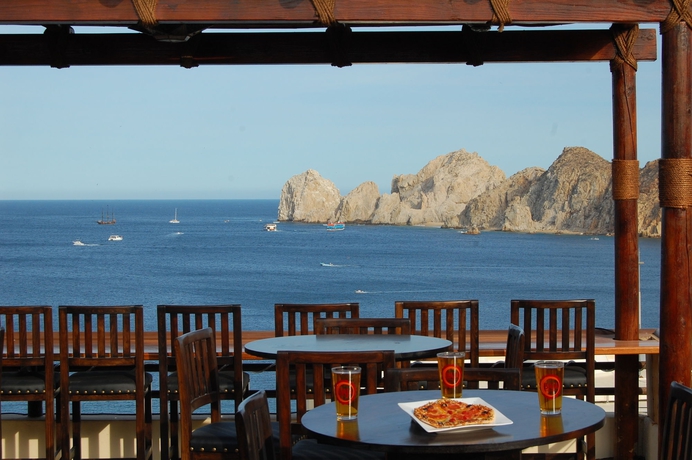 Imagen del bar/restaurante del Hotel Coraz&oacute;n Cabo, A Noble House Resort. Foto 3