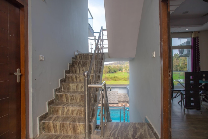 Imagen de los interiores del Hotel Corbett Castle. Foto 15