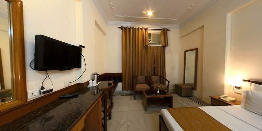 Imagen de la habitación del Hotel Corbett Kingdom. Foto 15