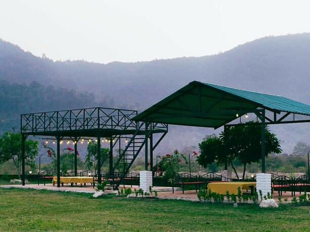 Imagen general del Hotel Corbett River Valley Resort. Foto 14